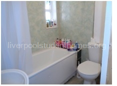 2nd floor bathroom
