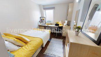 Gold En Suite 