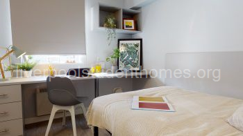 Gold En Suite Plus