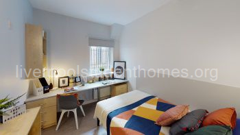 Silver En Suite Plus