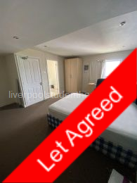 Room 4 leading to ensuite